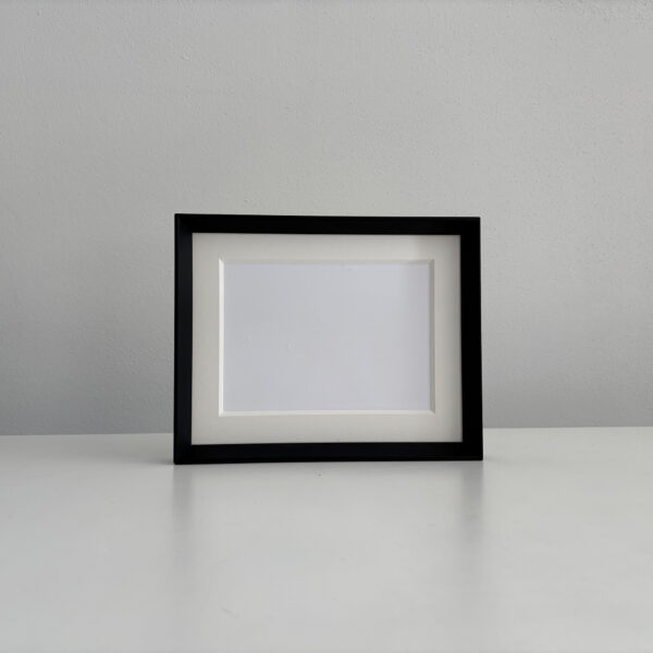 Cornice nera - smusso a 45° - immagine 3